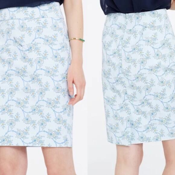 ANN TAYLOR Skirt Size 0 Floral Vine Pencil Paisley Blue Yellow Work Career Lined - Picture 1 of 16